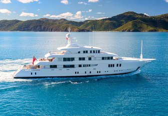 Nora Yacht Charter in Bahamas