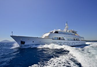 Number Nine Yacht Charter in Portofino